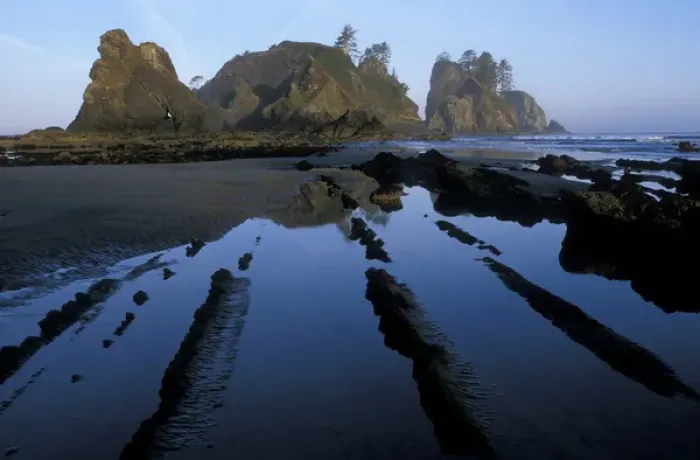 Framed Print : USA, Washington, Olympic National Park, Shi-Shi Beach, Point of Arches, Pacific Coast