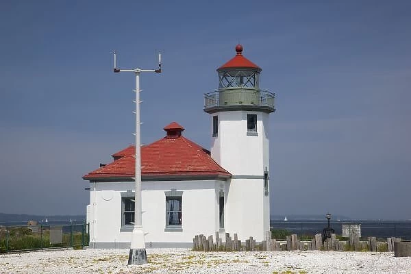 USA, Washington, Seattle, Alki Point Lighthouse, established 1887
