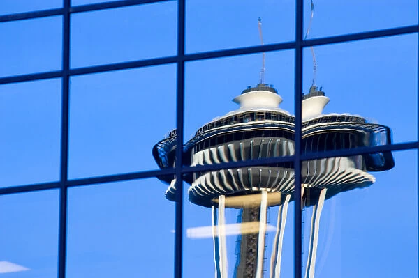 USA, Washington, Seattle, Space Needle reflection