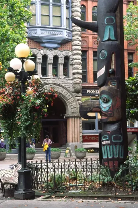 Framed Print : USA, Washington, Seattle. Tlingit totem pole, antique street lamps & historic Pioneer Framed Print : USA, Washington, Seattle. Tlingit totem pole, antique street lamps & historic Pioneer