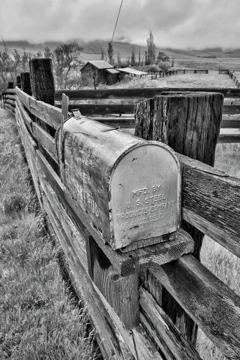 Framed Print : USA, Washington State. Columbia Hills State Park with barn and fence line. (Editorial Use Only) Framed Print : USA, Washington State. Columbia Hills State Park with barn and fence line. (Editorial Use Only)