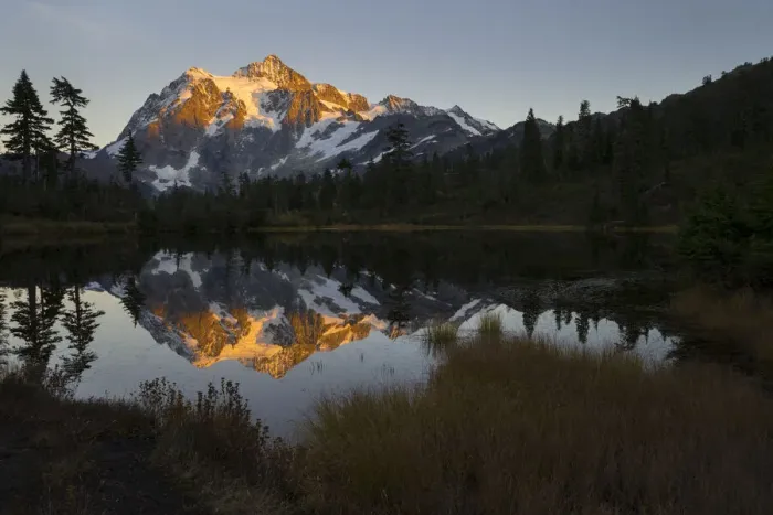 Framed Print : USA, Washington State. Glaciated Mt. Shuksan reflected in Picture Lake, Mt