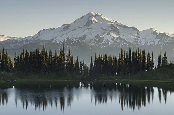 USA, Washington State. Image Lake and Glacier Peak seen from Miners Ridge