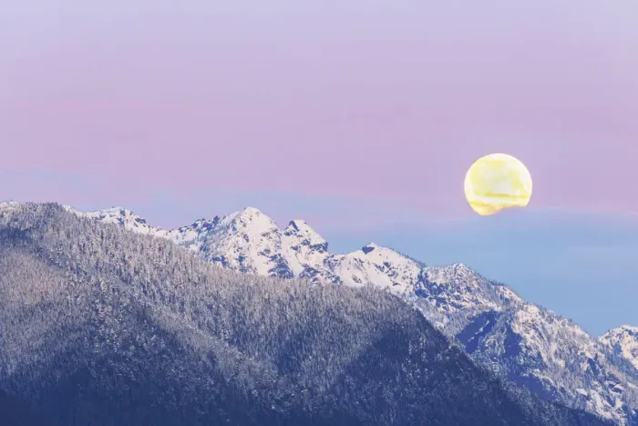 Framed Print : USA, Washington State. Moon setting over the Olympic Mountains at sunrise Framed Print : USA, Washington State. Moon setting over the Olympic Mountains at sunrise