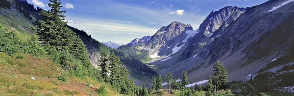 USA, Washington State, North Cascades NP. Cascade Pass is the reward after a long