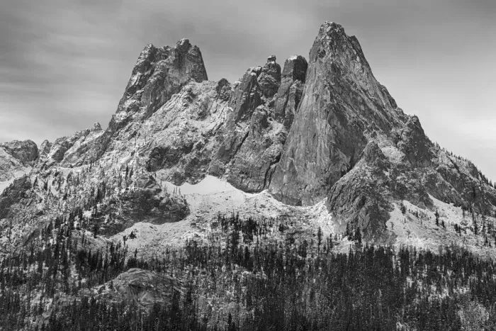 Framed Print : USA, Washington State. Okanogan National Forest, North Cascades