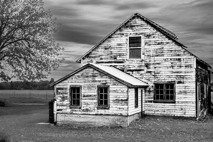 Framed Print : USA, Washington State. Old house Framed Print : USA, Washington State. Old house