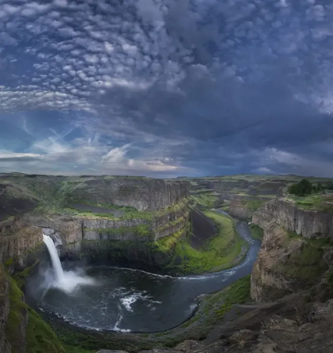 Framed Print : USA. Washington State. Palouse Falls in the spring, with an approaching storm Framed Print : USA. Washington State. Palouse Falls in the spring, with an approaching storm