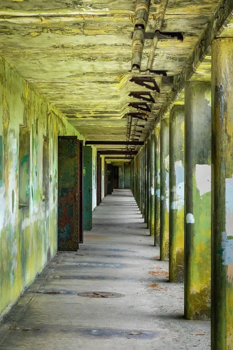 Framed Print : USA, Washington State, Port Townsend, Fort Worden State Park. Corridor of old gun battery. ©Don Paulson / Jaynes Gallery / DanitaDelimont.com Framed Print : USA, Washington State, Port Townsend, Fort Worden State Park. Corridor of old gun battery. ©Don Paulson / Jaynes Gallery / DanitaDelimont.com