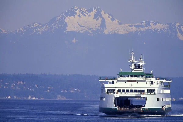 USA, Washington State, Seattle, Elliot Bay. Ferry Wenatchee