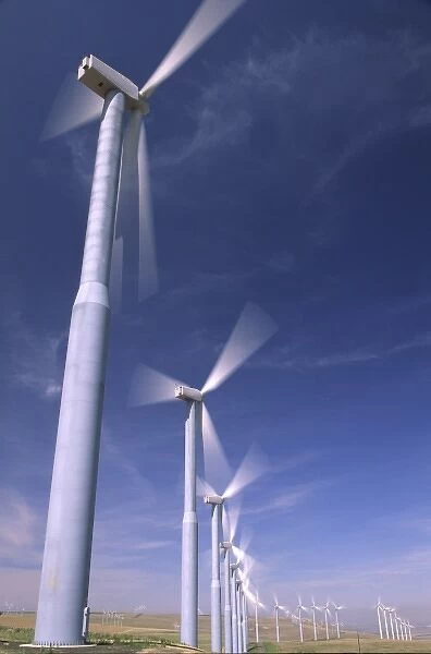 USA, Washington State. Stateline Projects 242ft upwind wind turbines produce 660kw