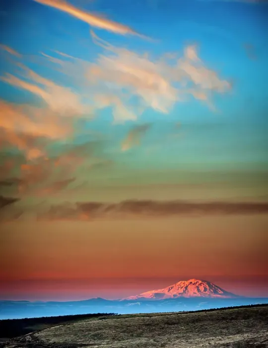 Framed Print : USA, Washington State, Zillah. Dawn light on Mt. Adams seen from Yakima Valley wine country in winter