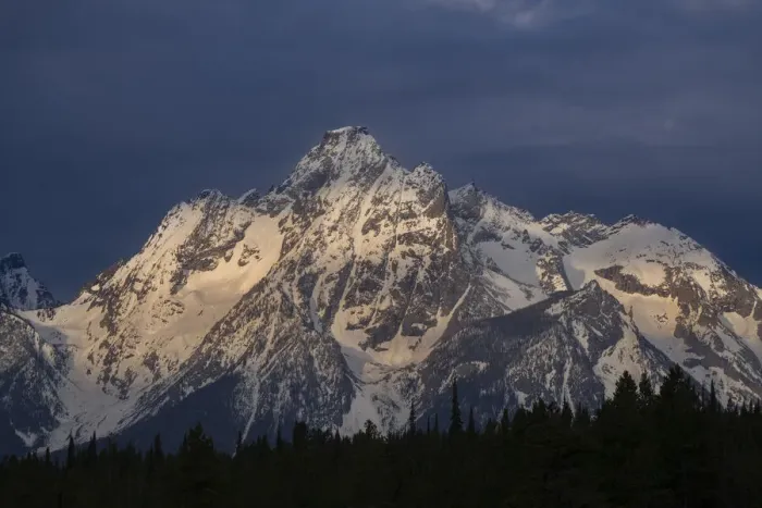 Framed Print : USA, Wyoming, Grand Teton National Park. Sunrise on Grand Teton Range Framed Print : USA, Wyoming, Grand Teton National Park. Sunrise on Grand Teton Range