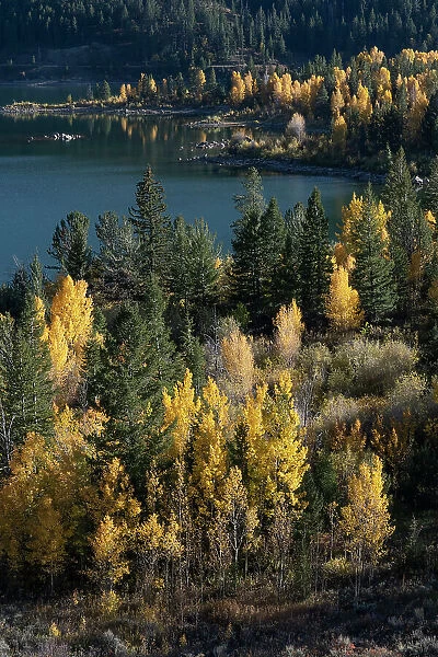 USA, Wyoming. Slide Lake, Bridger Teton National Forest