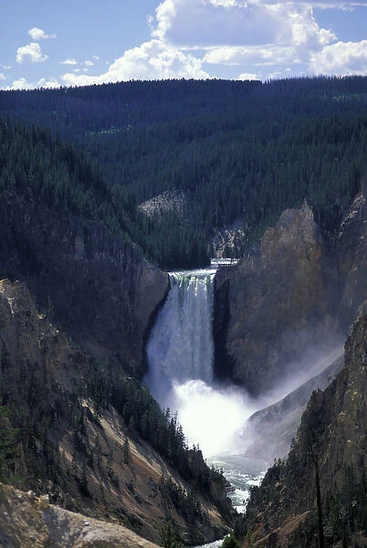 USA, Wyoming, Yellowstone National Park. Yellowstone Falls