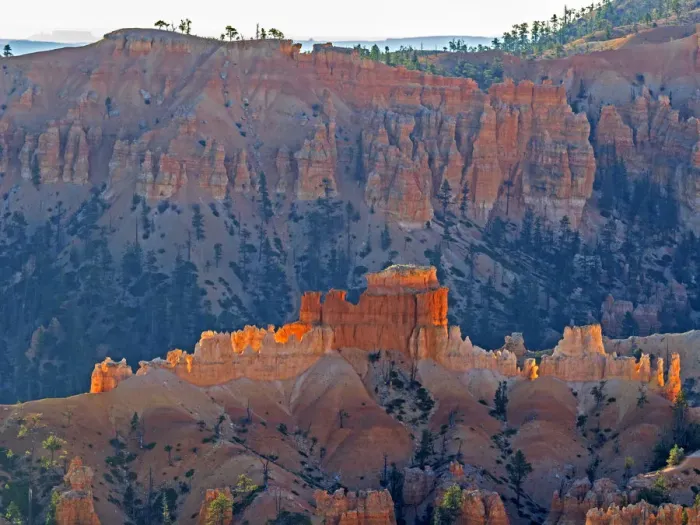 Framed Print : Utah, Bryce Canyon National Park. View of canyon with hoodoos Framed Print : Utah, Bryce Canyon National Park. View of canyon with hoodoos