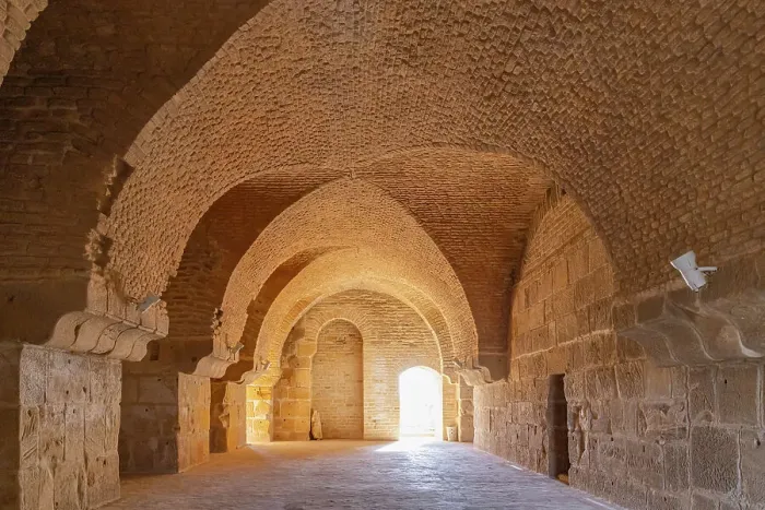 Framed Print : Uthina, Ben Arous, Tunisia. Inside Roman ruins at the Uthina Archaeological Site