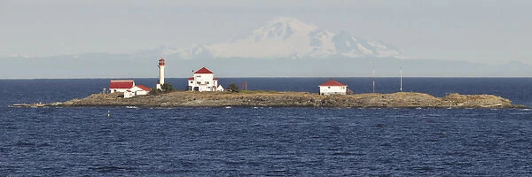 Vancouver Island. View of Entrance Island from Vancouver  /  Nanaimo Ferry