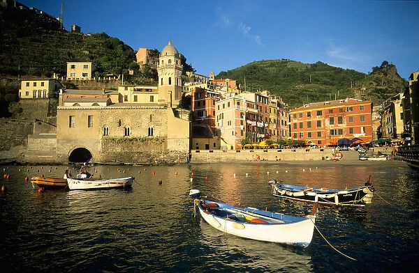 Vernazza, Liguria, Italy Cique Terre, Mediterranean