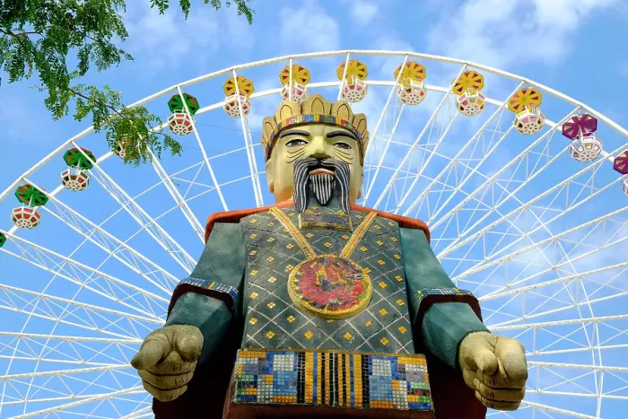 Framed Print : Vienna, Austria. Ferris wheel ride at the Famous Prater Amusement Park and Gardens. (Editorial Use Only)