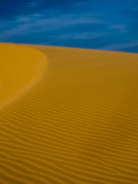 Vietnam, Mui Ne. Sand dune