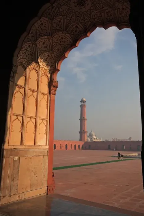 Framed Print : View from the arch of Badshahi Masjid, Lahore, Pakistan Framed Print : View from the arch of Badshahi Masjid, Lahore, Pakistan
