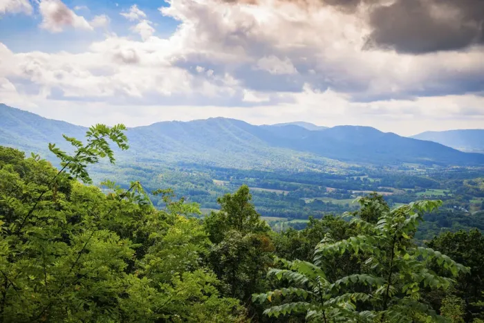 Framed Print : View from Blue Ridge Parkway, Smoky Mountains, USA Framed Print : View from Blue Ridge Parkway, Smoky Mountains, USA