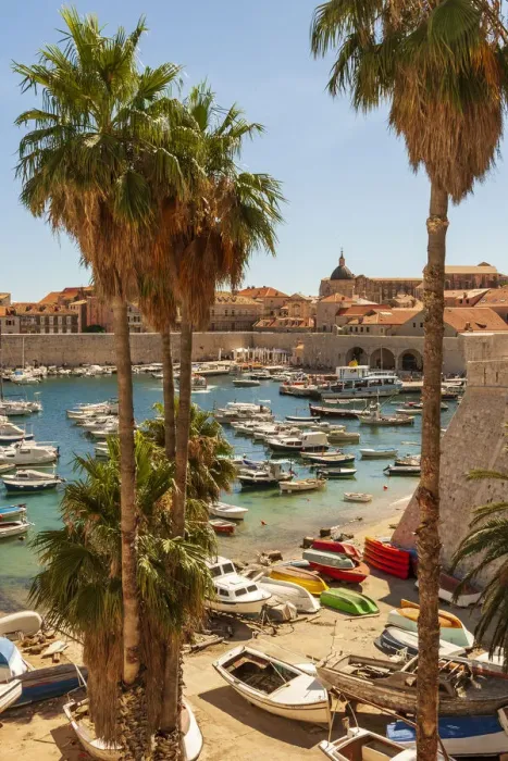 Framed Print : View of boats in Old Port, Dalmatian Coast, Adriatic Sea, Croatia, Eastern Europe Framed Print : View of boats in Old Port, Dalmatian Coast, Adriatic Sea, Croatia, Eastern Europe