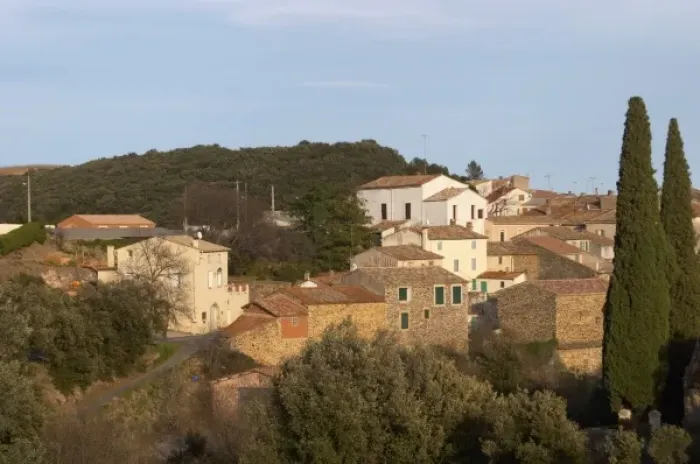 Framed Print : Village and Chateau de La Liquiere Faugeres. Languedoc. France. Europe