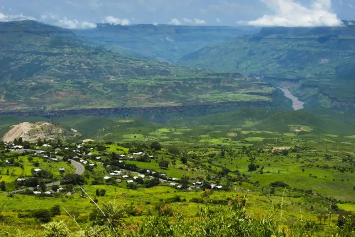 Framed Print : Village and farmland, Great Blue Nile Gorge, between Addis Ababa and Bahir Dar, Ethiopia Framed Print : Village and farmland, Great Blue Nile Gorge, between Addis Ababa and Bahir Dar, Ethiopia