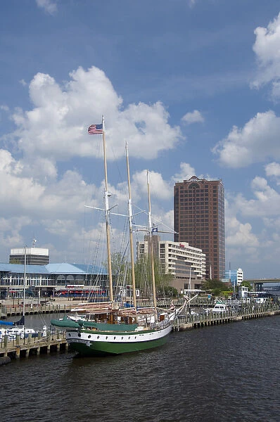 Virginia, Norfolk, Waterside Marina. Port are skyline view of Norfolk