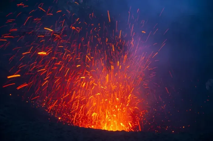 Framed Print : Volcano eruptions at the Volcano Yasur, Island of Tanna, Vanuatu, South Pacific Framed Print : Volcano eruptions at the Volcano Yasur, Island of Tanna, Vanuatu, South Pacific