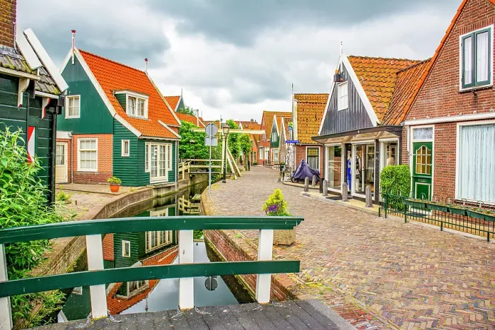 Framed Print : Volendam, Netherlands. Wide angle view of historic, traditional fishing village on the shores of the North Sea Framed Print : Volendam, Netherlands. Wide angle view of historic, traditional fishing village on the shores of the North Sea