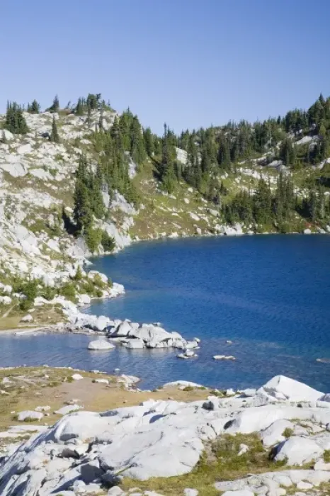 Framed Print : WA, Alpine Lakes Wilderness, Upper Robin Lake Framed Print : WA, Alpine Lakes Wilderness, Upper Robin Lake