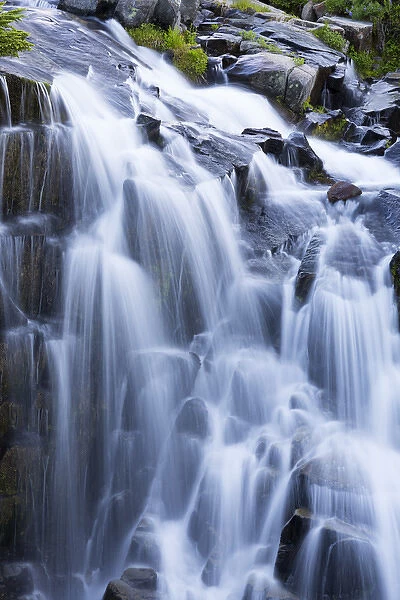 WA, Mount Rainier National Park, Myrtle Falls