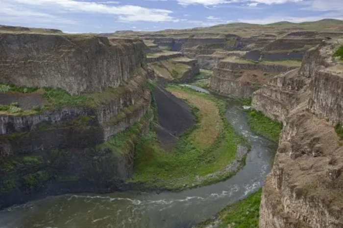 Framed Print : WA, Palouse Falls State Park, Palouse River Canyon