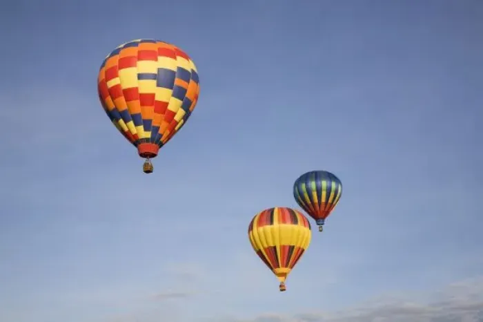 Framed Print : WA, Prosser, The Great Prosser Balloon Rally, Hot air balloons in flight Framed Print : WA, Prosser, The Great Prosser Balloon Rally, Hot air balloons in flight