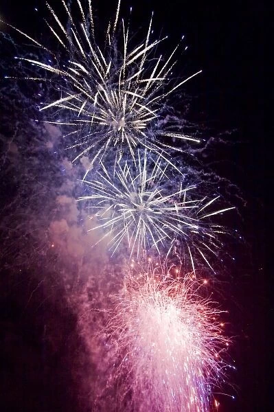 WA, Seattle, Lake Union, 4th of July fireworks