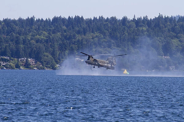 WA, Seattle, Seafair, US Army CH-47 Chinook Helicopter, Special Forces demonstration