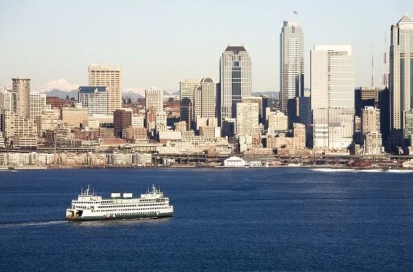 WA, Seattle, Seattle skyline and Elliott Bay with ferry boat, view from Hamilton Park