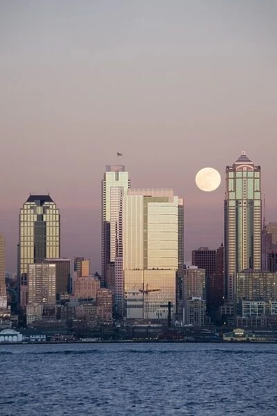 WA, Seattle, Seattle skyline and Elliott Bay with full moon rising, view from Alki