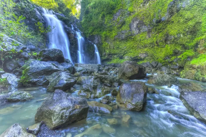 Framed Print : Waikani Falls, Hana Highway near Hana, East Maui, Hawaii, USA