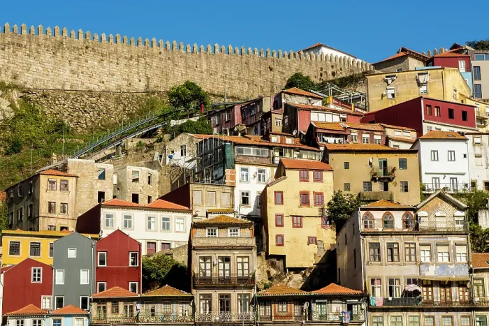 Framed Print : Walls of Dom Fernando or Fernandine Walls, Porto, Portugal