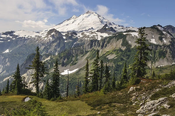 Washington, Cascade Mountains. Mount Baker seen from Artist Point