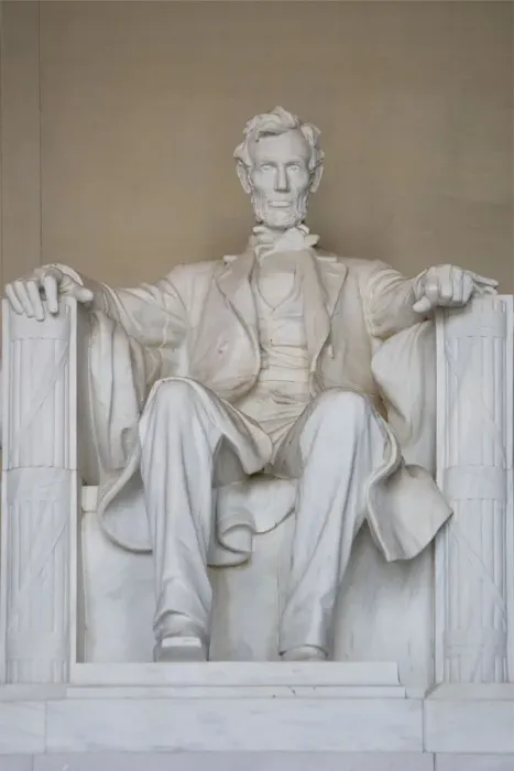 Framed Print : WASHINGTON, D. C. USA. Statue of Lincoln at Lincoln Memorial