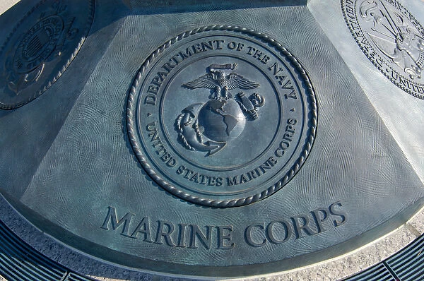 Washington, DC, National WWII Memorial, Marine Corps emblem