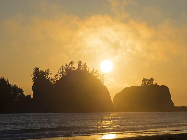 Washington State, Pacific Coast, First Beach sunset