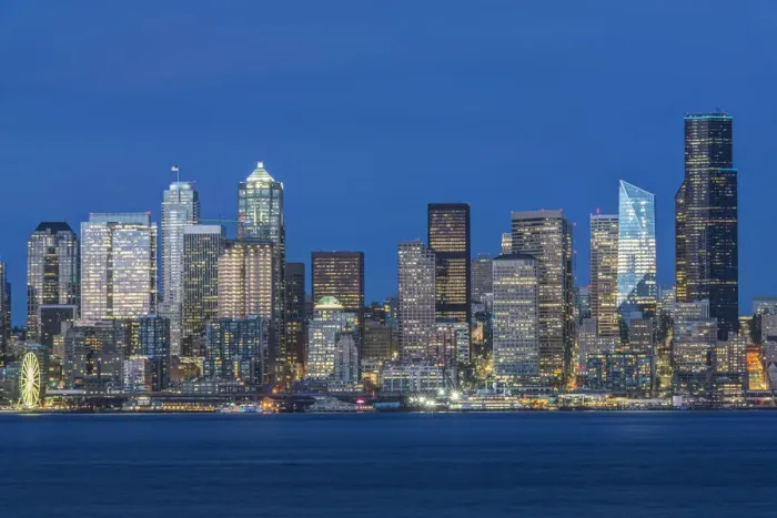 Framed Print : Washington State, Seattle. Skyline at Twilight Framed Print : Washington State, Seattle. Skyline at Twilight