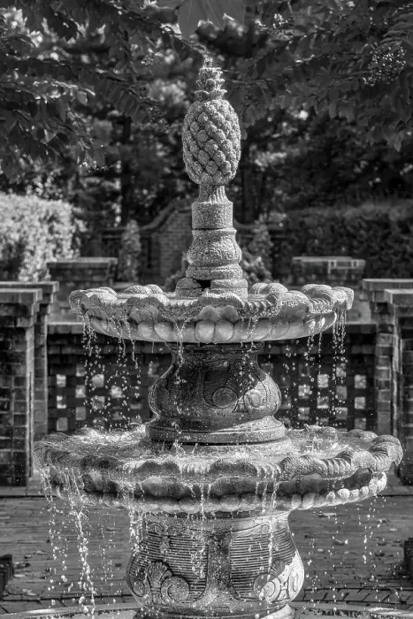 Framed Print : Water fountain in Pinehurst, North Carolina