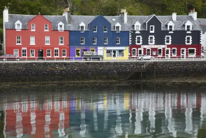 Framed Print : Waterfront, Tobermory, Isle of Mull, Scotland, United Kingdom Framed Print : Waterfront, Tobermory, Isle of Mull, Scotland, United Kingdom